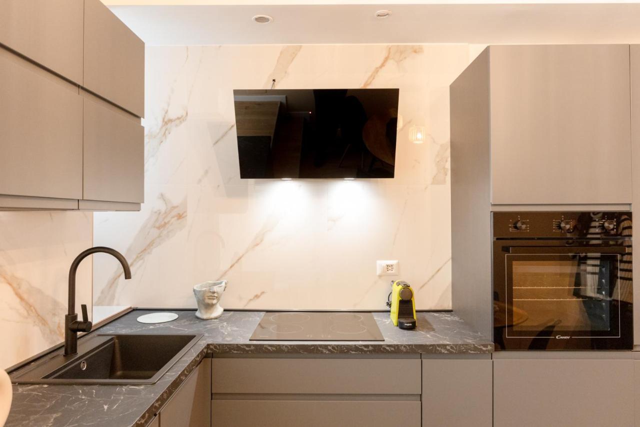 The Basement Villa Milan Exterior photo